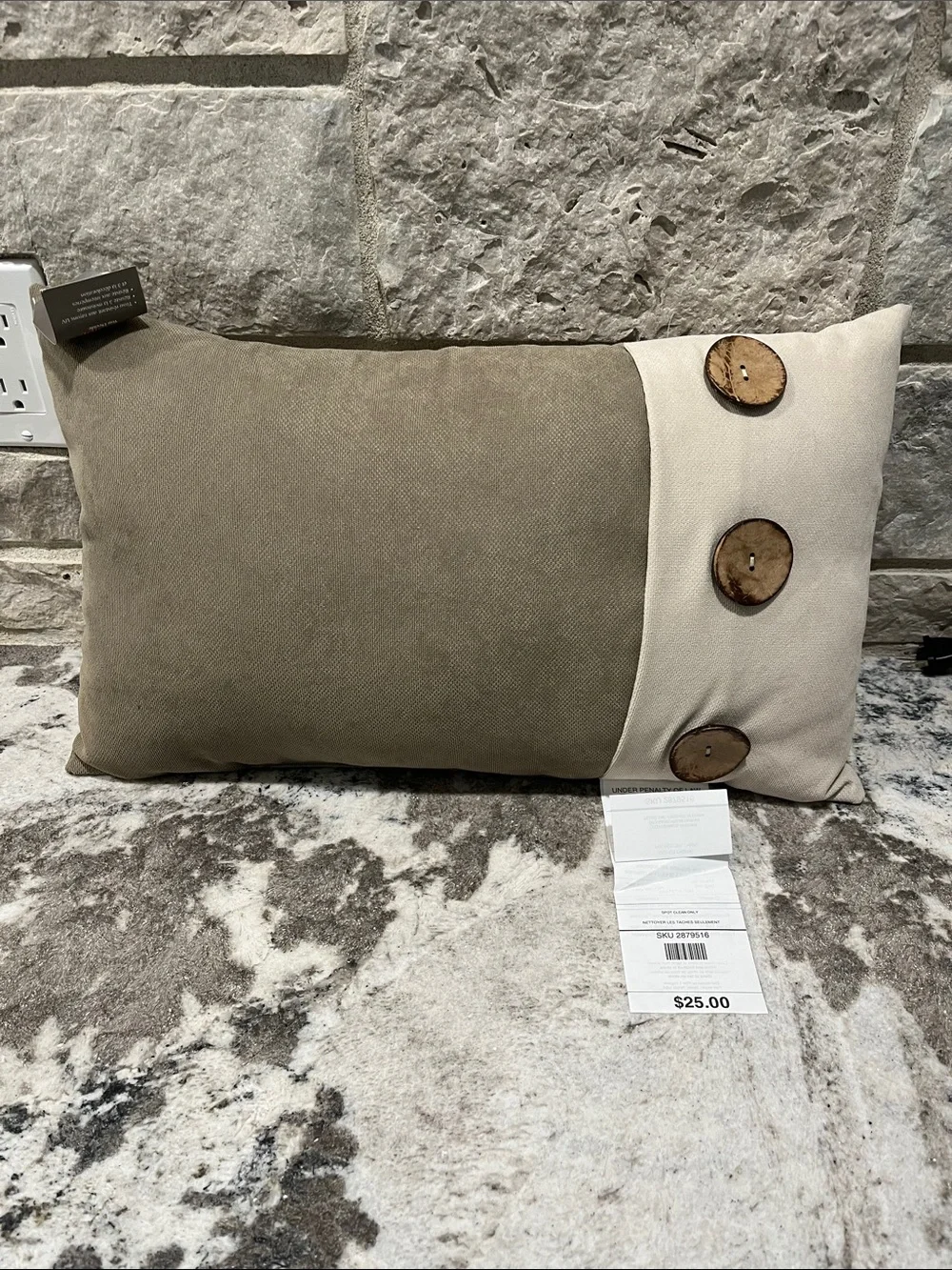 NEW Pair of Pier 1 Rust Orange and Tan Lumbar Indoor/Outdoor Accent Pillows